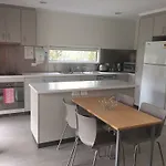 Deakin Geelong Units