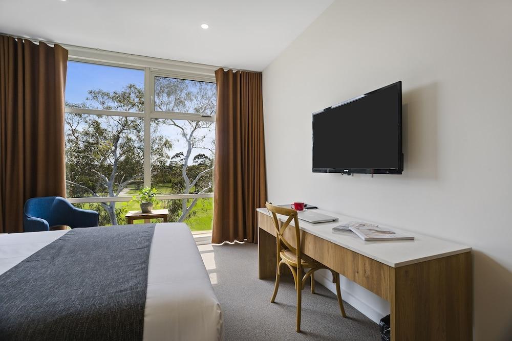 Parkside Geelong