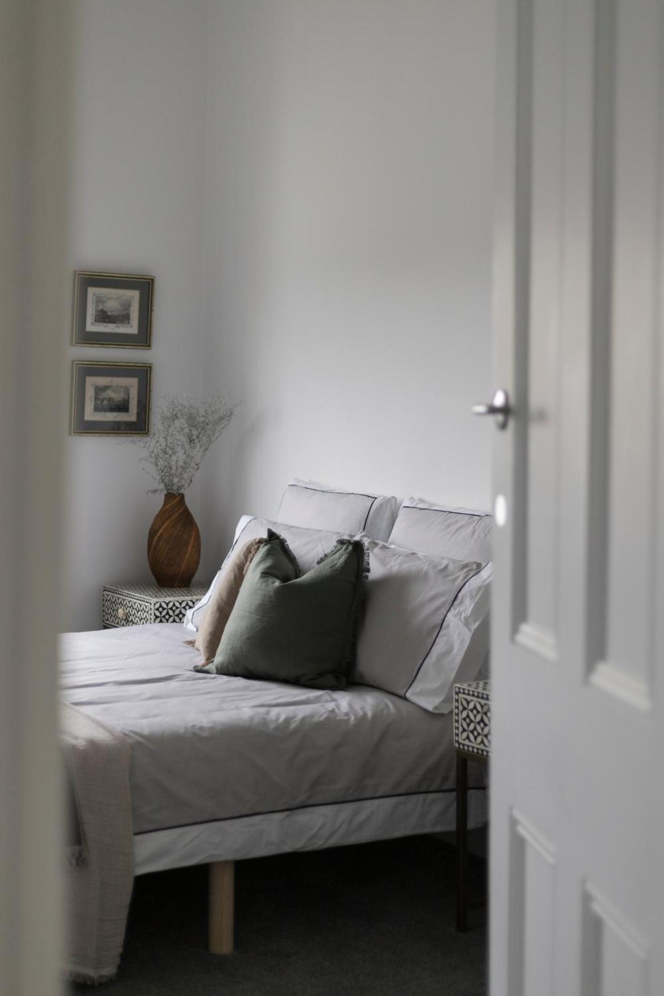 Guest house Myers Manor I Cbd