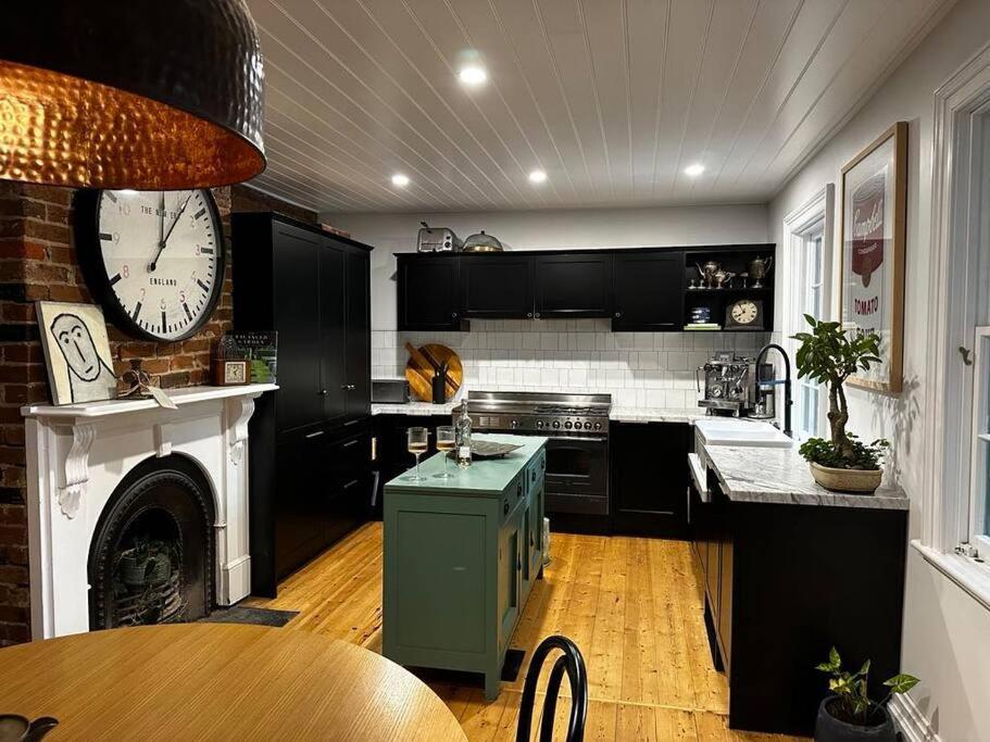 Holiday home Gable House *
