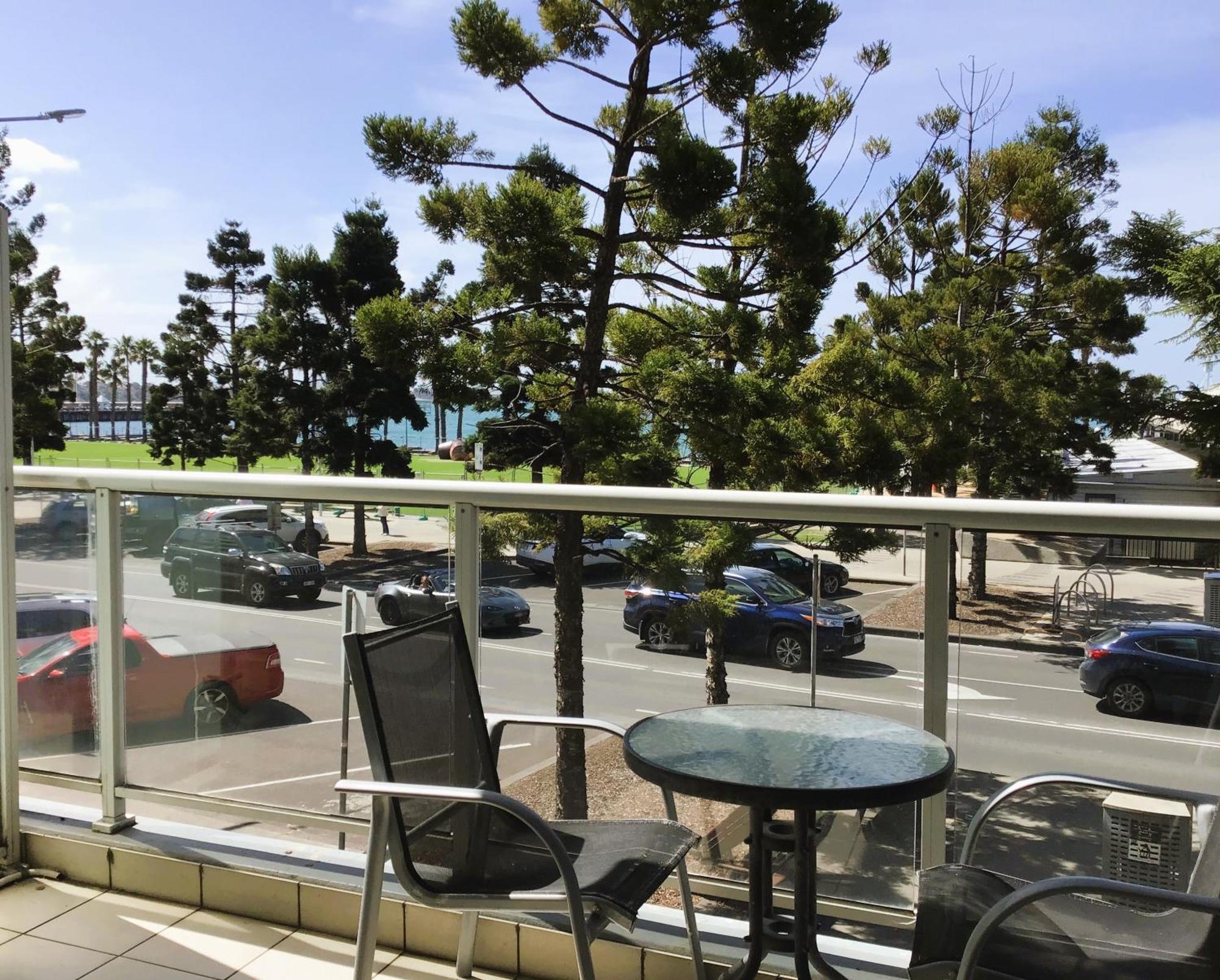 The Waterfront * Geelong