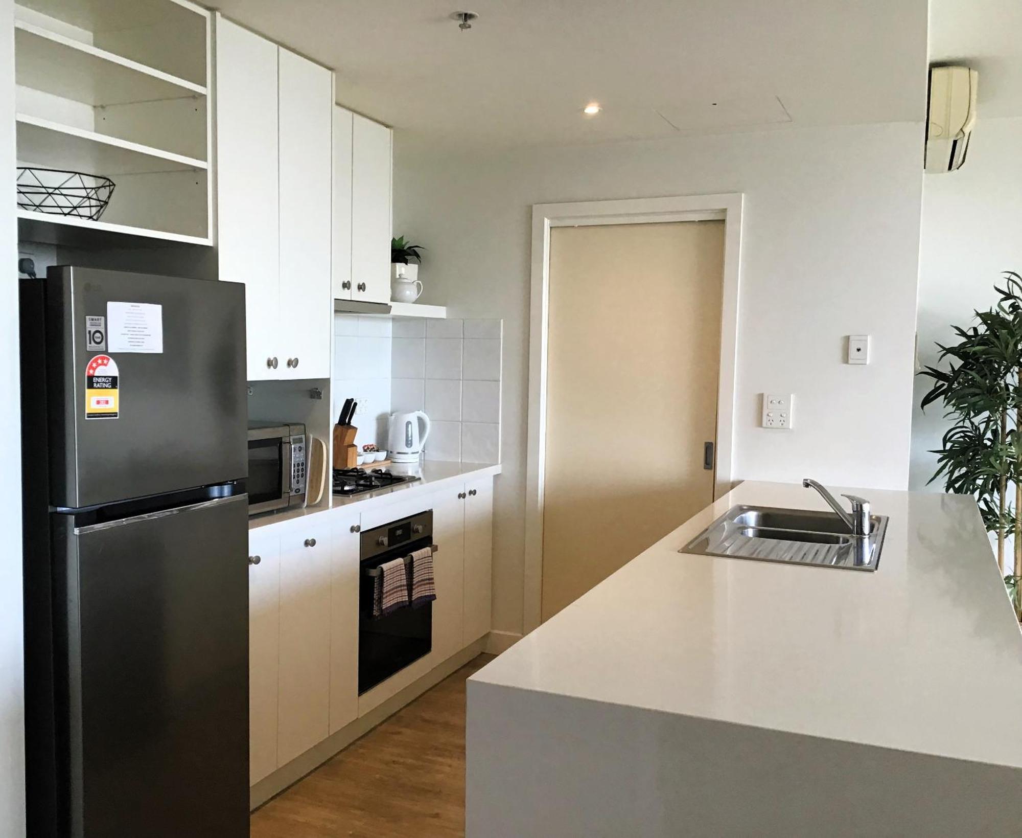 Family Executive With Bay Views Located On The Waterfront 2407 Geelong