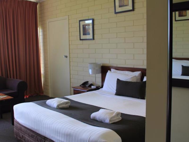 Motel Parkside 4*