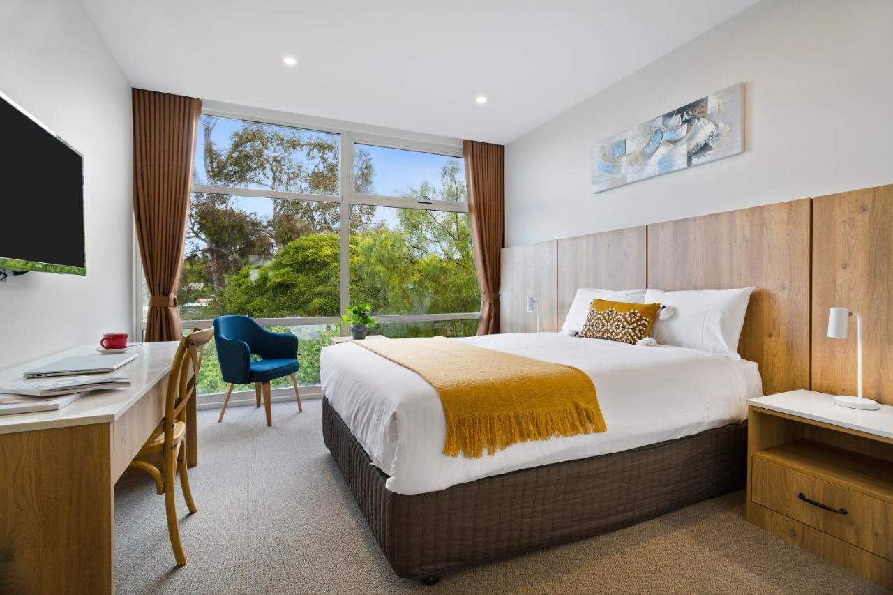 Parkside Geelong