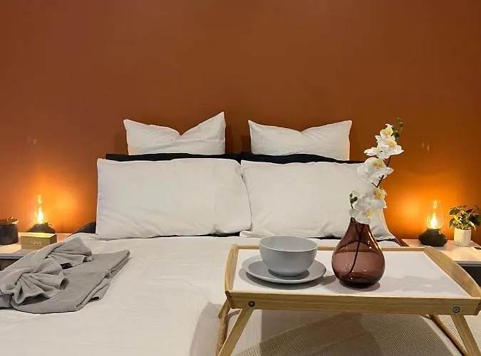 Private Room In Benton\'S Way
